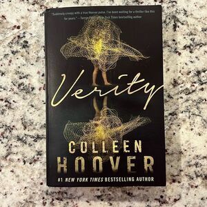 Paperback book: Verity by Colleen Hoover